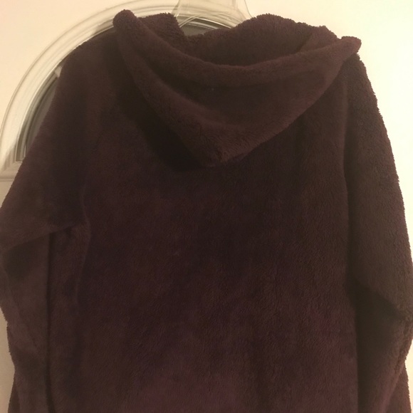 Burgundy half-zip hoodie - Picture 3 of 3